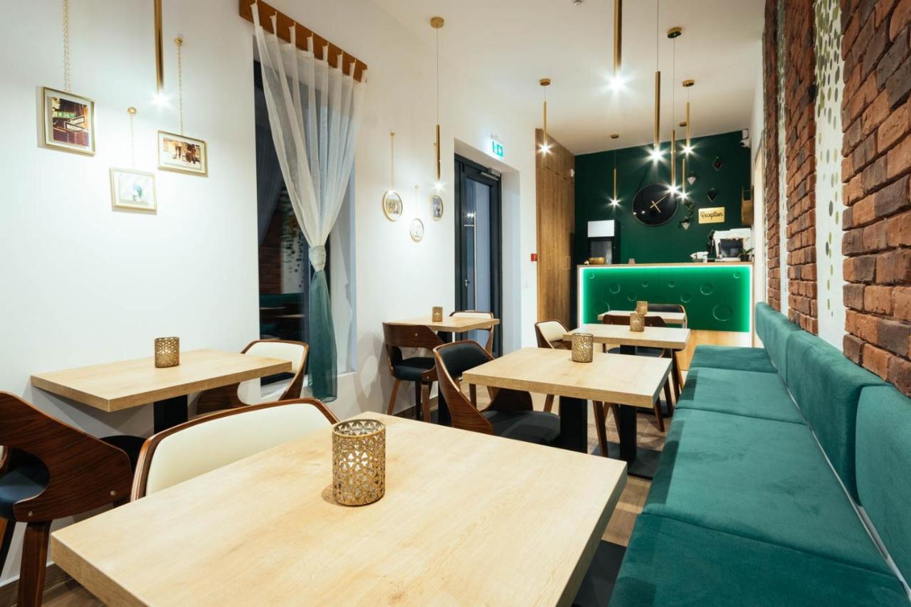 Liane Boutique Hotel Campulung Moldovenesc Exterior photo