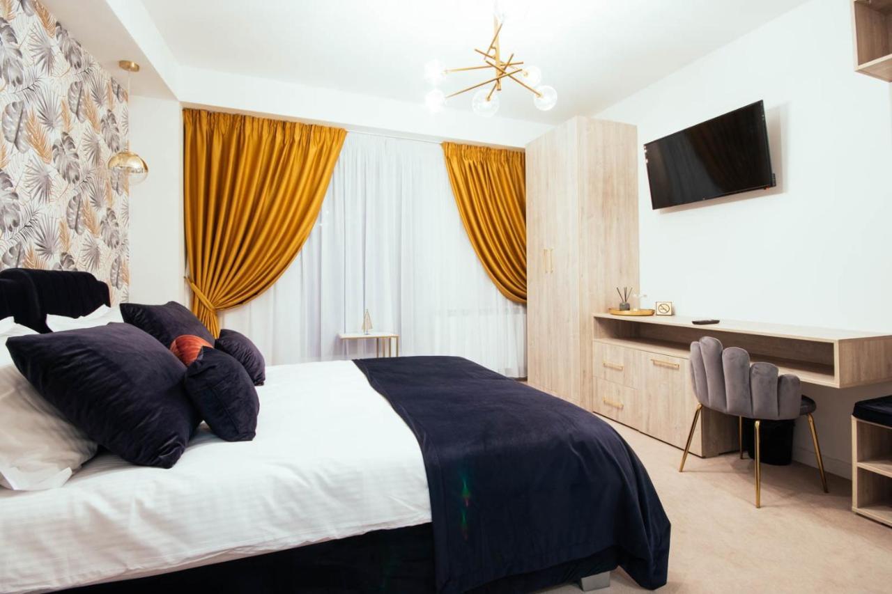 Liane Boutique Hotel Campulung Moldovenesc Exterior photo